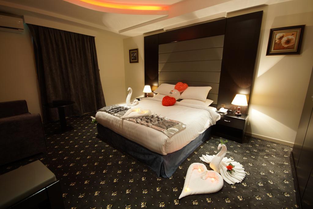 Rose Oasis Hotel นาจราน ภายนอก รูปภาพ