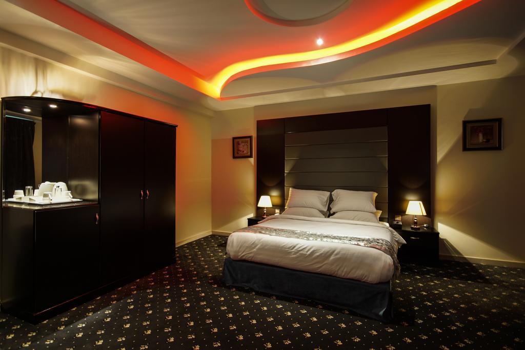Rose Oasis Hotel นาจราน ภายนอก รูปภาพ