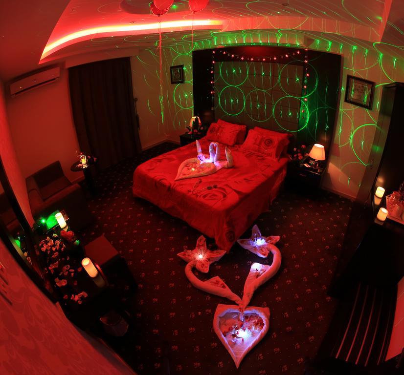 Rose Oasis Hotel นาจราน ภายนอก รูปภาพ