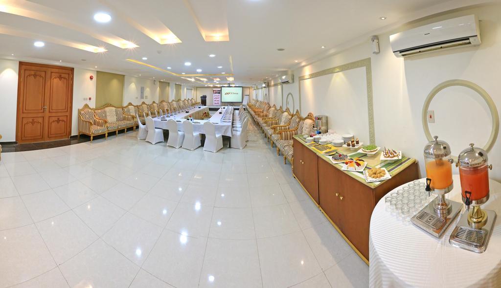 Rose Oasis Hotel นาจราน ภายนอก รูปภาพ